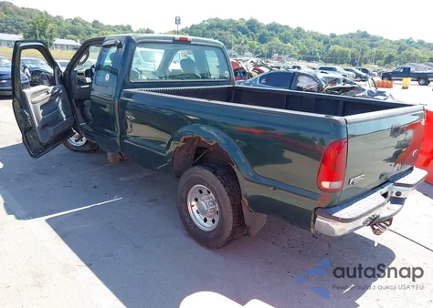 2003 Ford F-250 Lariat/Xl/Xlt z USA, uszkodzony, nr VIN 3FTNX20LX3MB47001
